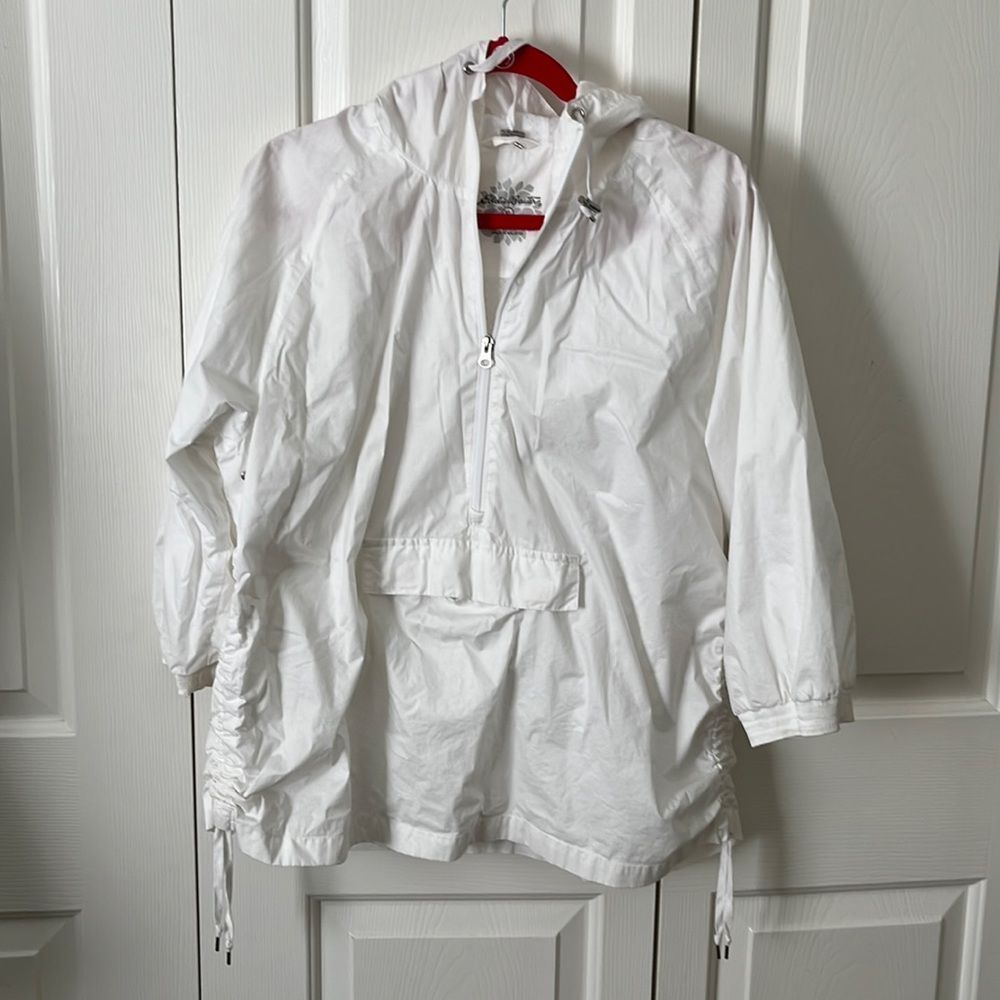 Eddie Bauer 1/2 Zip Windbreaker/Rain Jacket L Front Pocket Ruched Sides